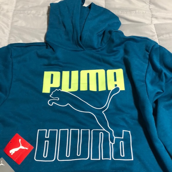 Puma Tops - Puma relaxed fit women’s sweatshirt.